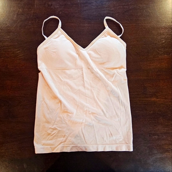 Skinnygirl Other - 🛒💰Skinnygirl Medium shapeware cami molded cups